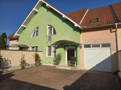 Vand duplez zona Dedeman