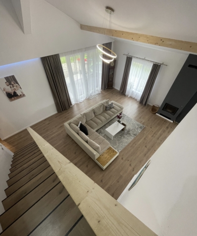 Vand casa moderna 230mp2 utili