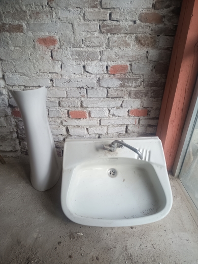 Donez lavoar din ceramica pentru baie cu picior 