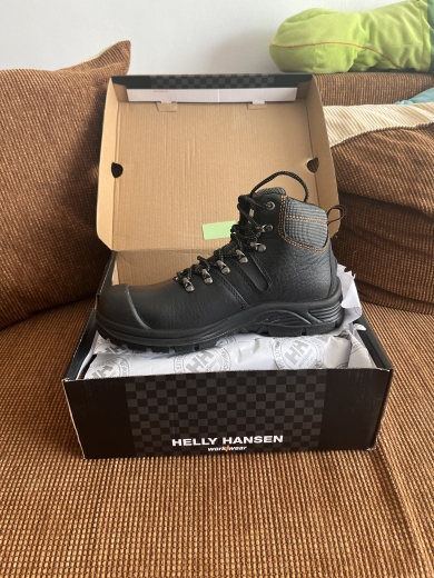 Vând papuci lucru cu Bombeu(Helly Hansen)