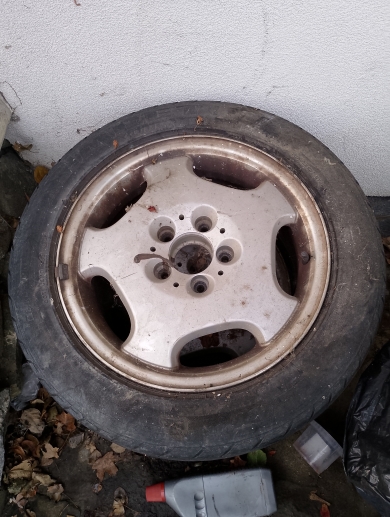 Vând genți Mercedes W210