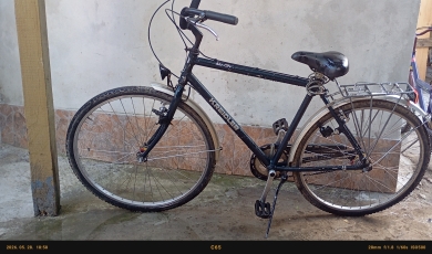 Vând 2  biciclete